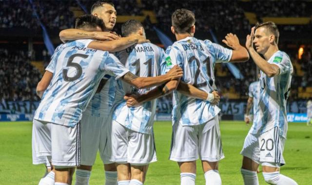 必一运动官网app-无梅西半主力的阿根廷怎么踢都能赢